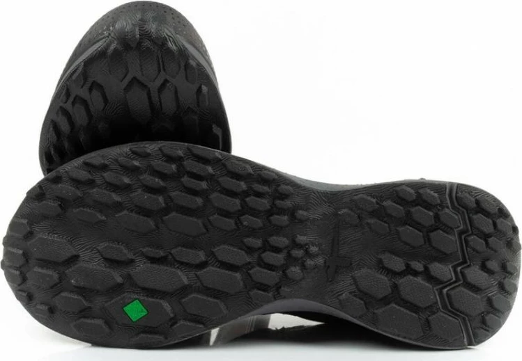 Atlete femra Tamaris, të zeza