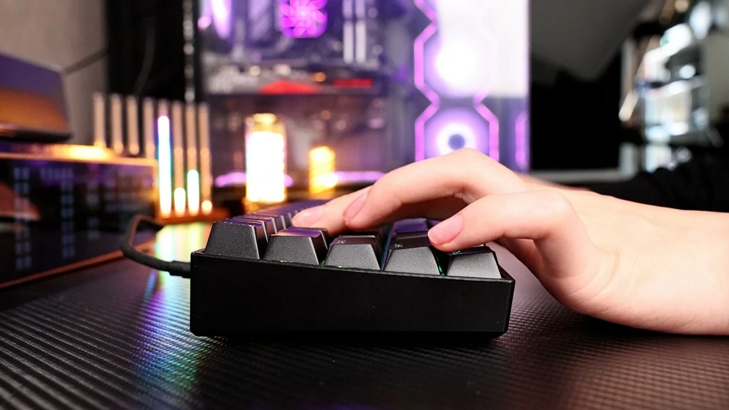 Tastierë gaming Mchose Ace 60 Pro, 60%, RGB, USB-C, Hot-Swap, e zezë