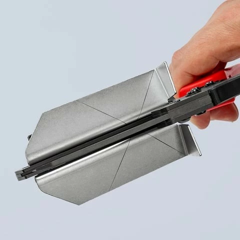 Gërshërë për kanale kabllosh Knipex, 665g, zi/kuqe/blu