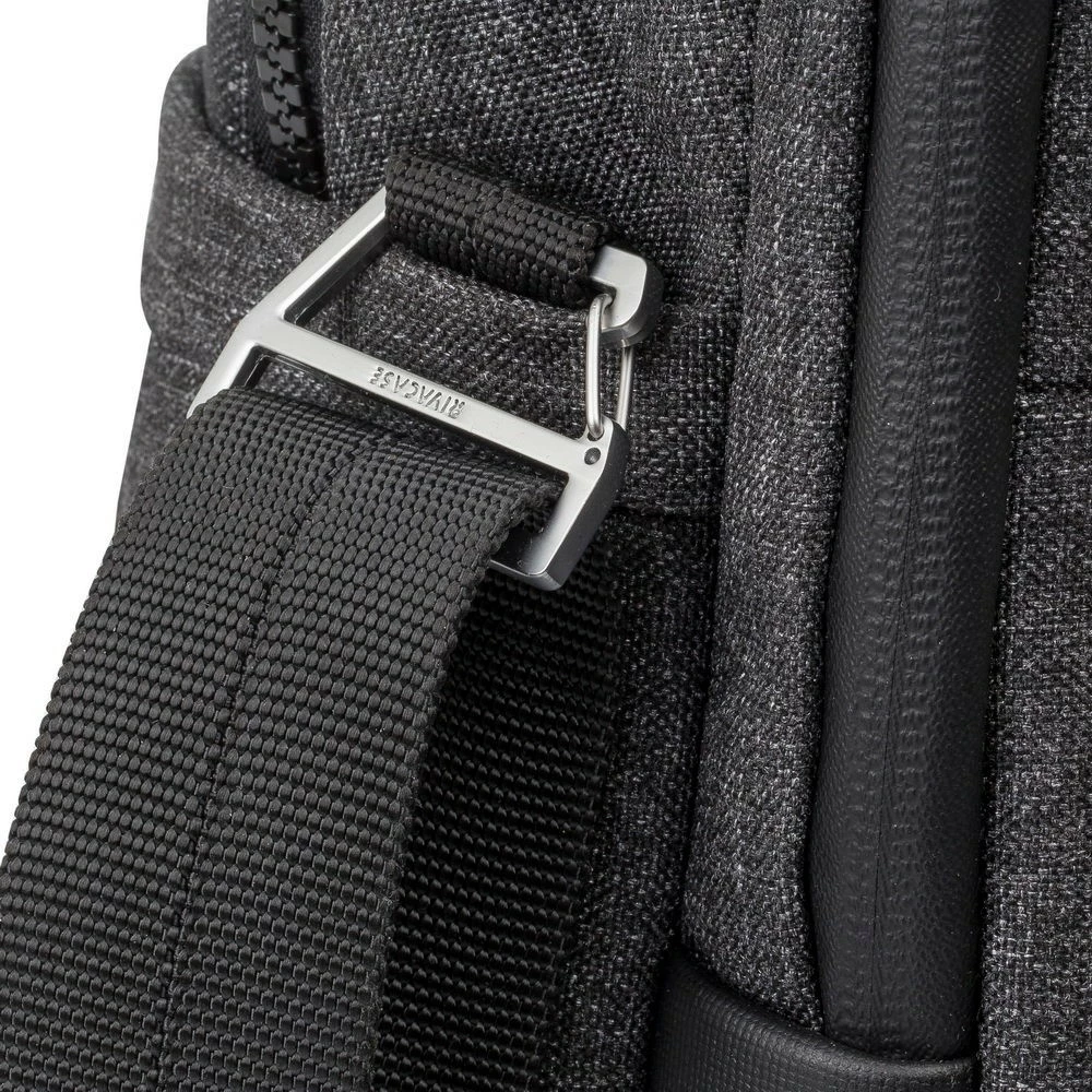 Mbështjellës laptopi RIVACASE Lantau 8831, 15.6 inç, e zezë