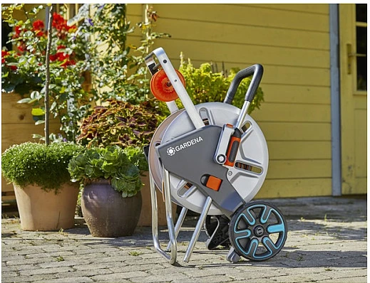 Karrocë mbështjellëse GARDENA 18547-20, manuale, 60m, metal/plastik, e zezë/inox