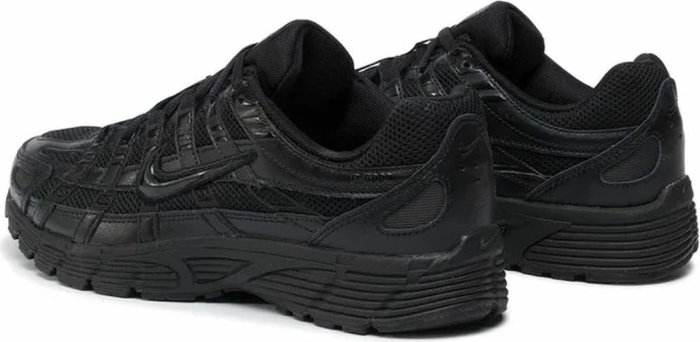 Atlete për meshkuj Nike, të zeza