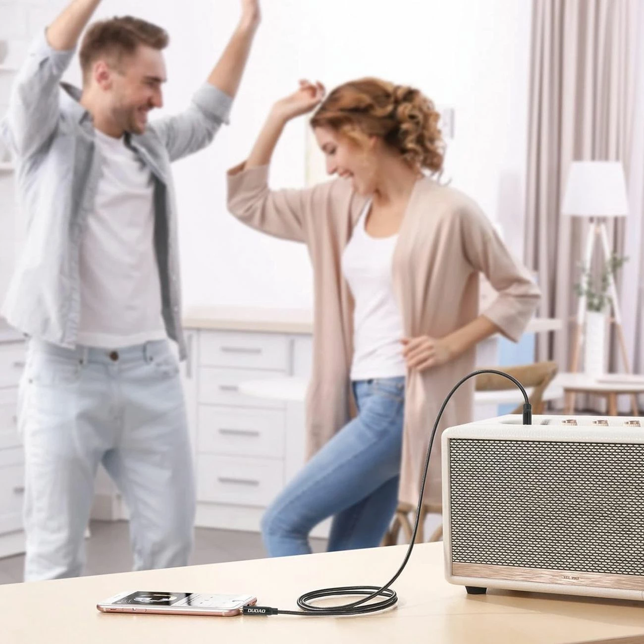 Kabllo audio AUX Dudao L12S, 1m, mini jack 3.5mm, e zezë