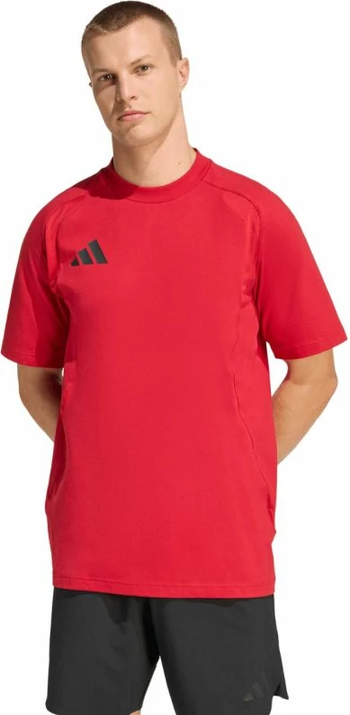 Maicë meshkuj adidas Tiro 26 Travel KD1121, e kuqe