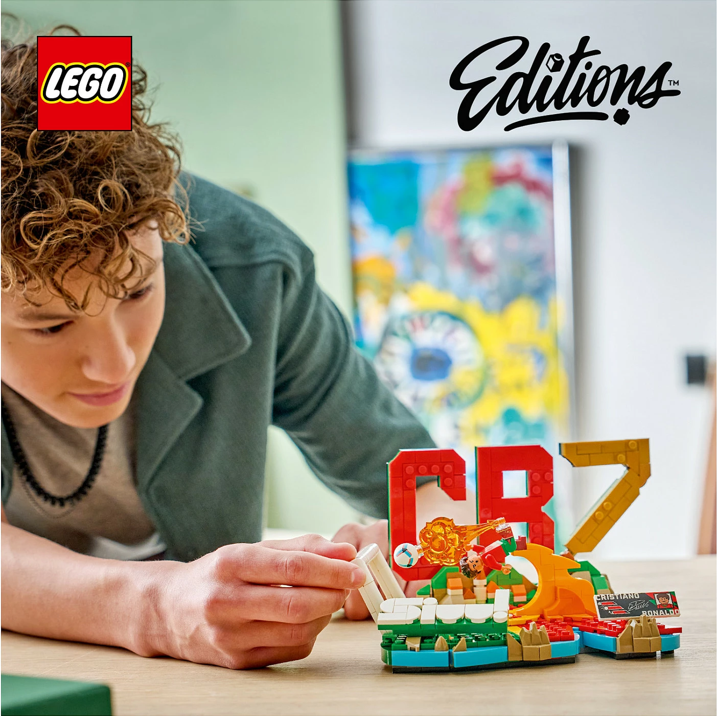 Set ndërtimi LEGO 43012 Cristiano Ronaldo (CR7) Football Highlights, 490 pjesë, shumëngjyrësh