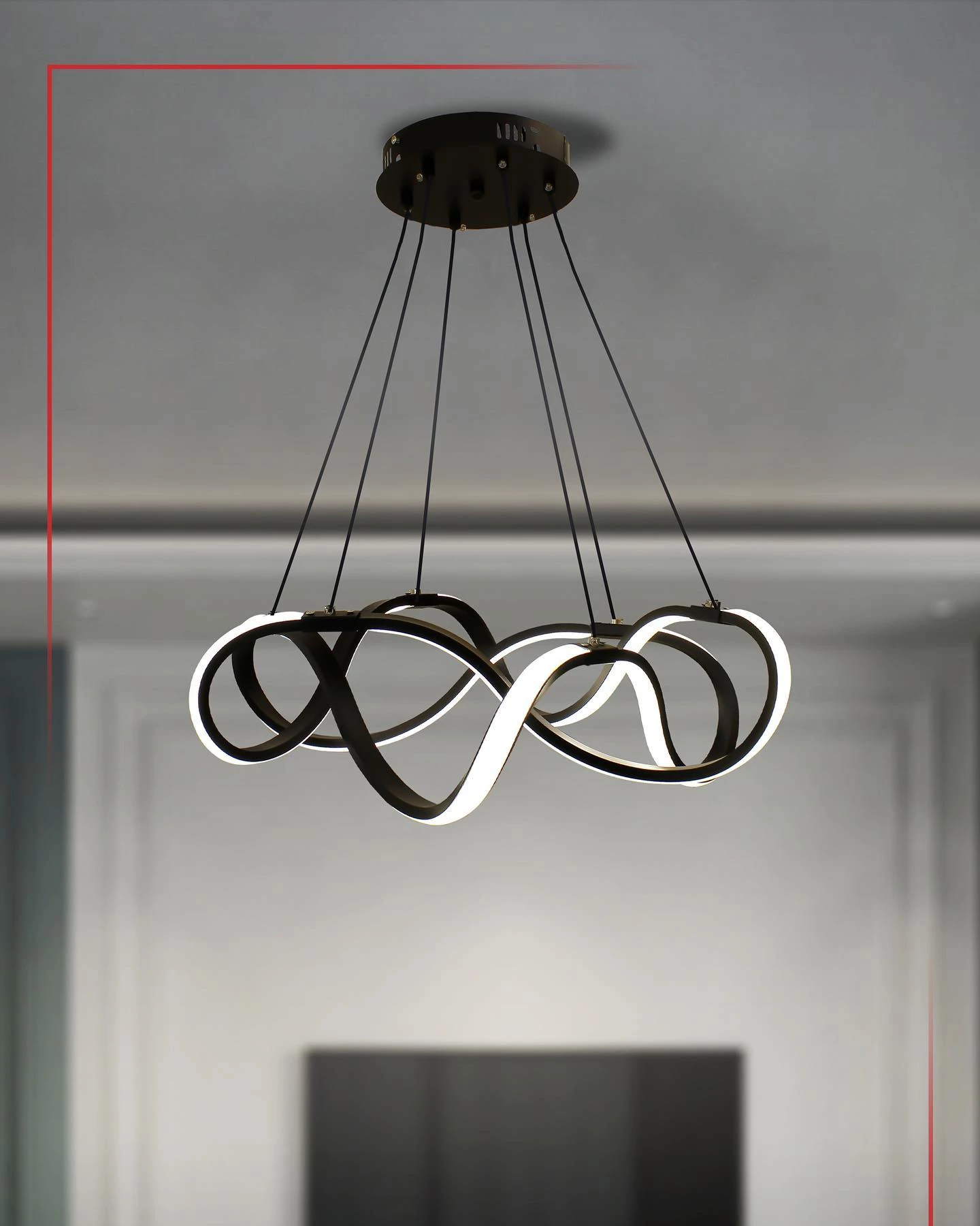 Abazhur i varur LED W08-BK