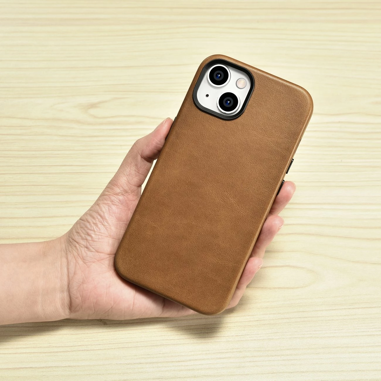 Mbështjellës iCarer Oil Wax Premium Leather me MagSafe për iPhone 14, Kafe