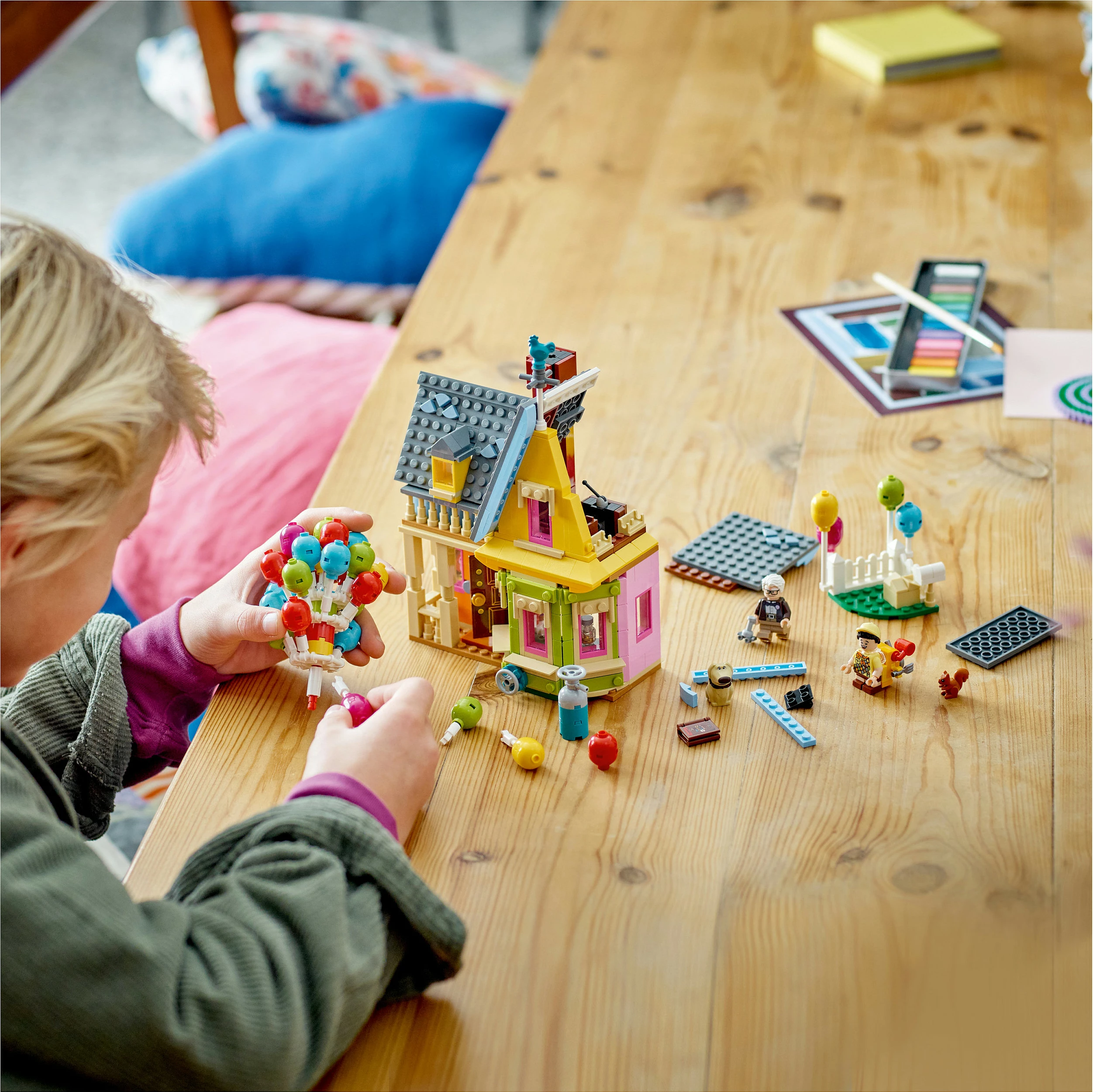 Set ndërtimi LEGO Disney 43217 Up House, 598 copë, shumëngjyrësh