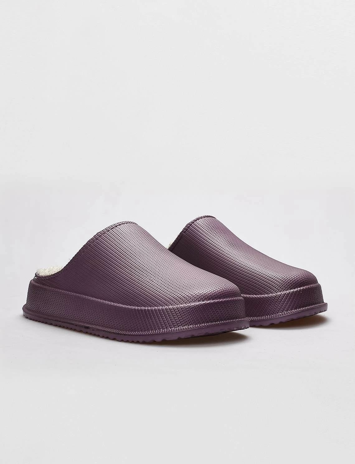 Papuqe dimri për femra, Markasız, të zeza