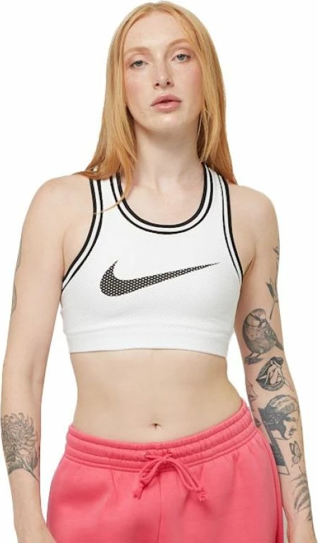 Reçipetë sportive Nike për femra