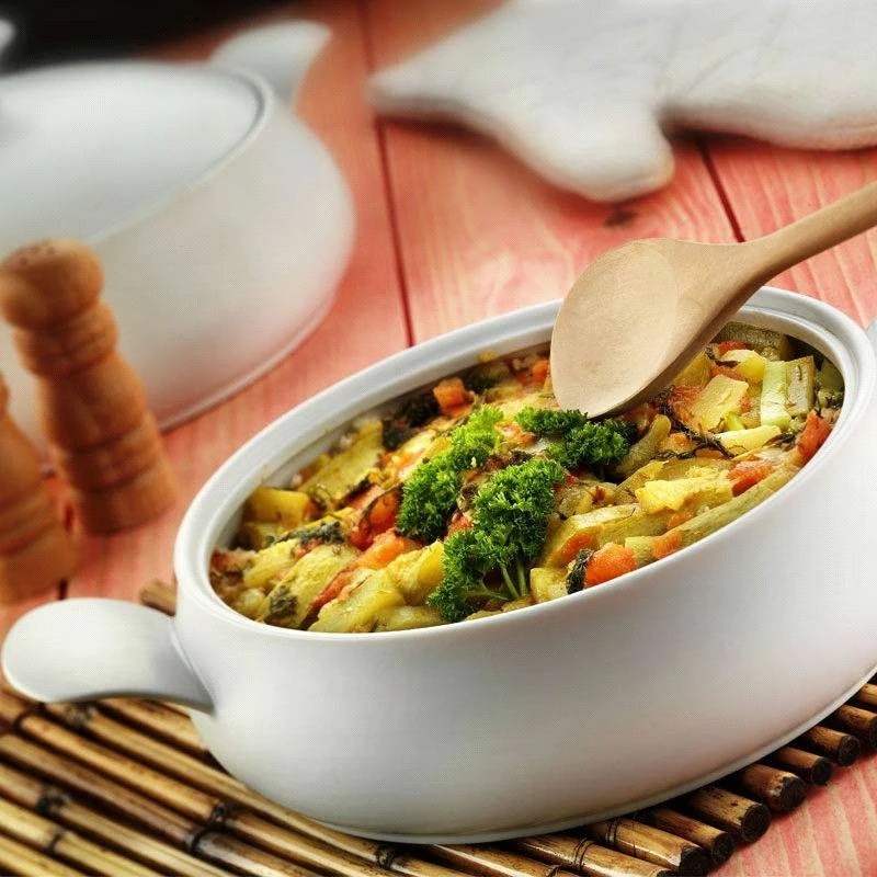 Tenxhere porcelani rezistente ndaj zjarrit, e bardhë, Hermia Concept, PF28TNCKY00, 3.6L me kapak dhe dorezë silikoni