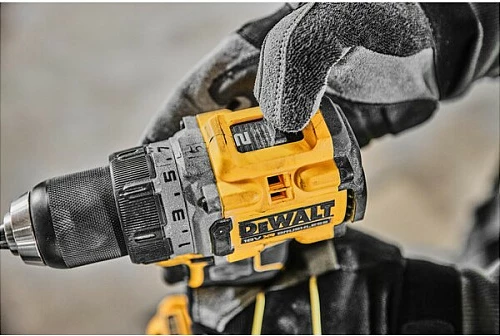 Trapan me bateri DeWALT DCD800E2T-QW, 18V Li-Ion, brushless, 90Nm, 1.7Ah, e zezë/verdhe
