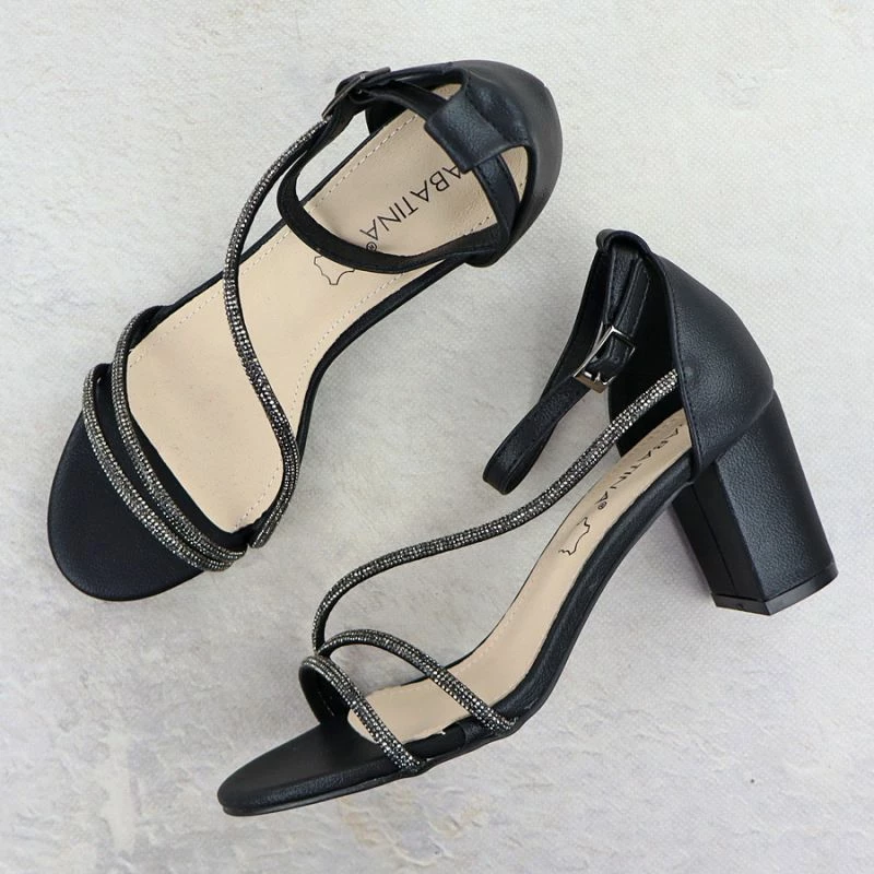 Sandale të mbyllura për femra Sabatina, bezhë