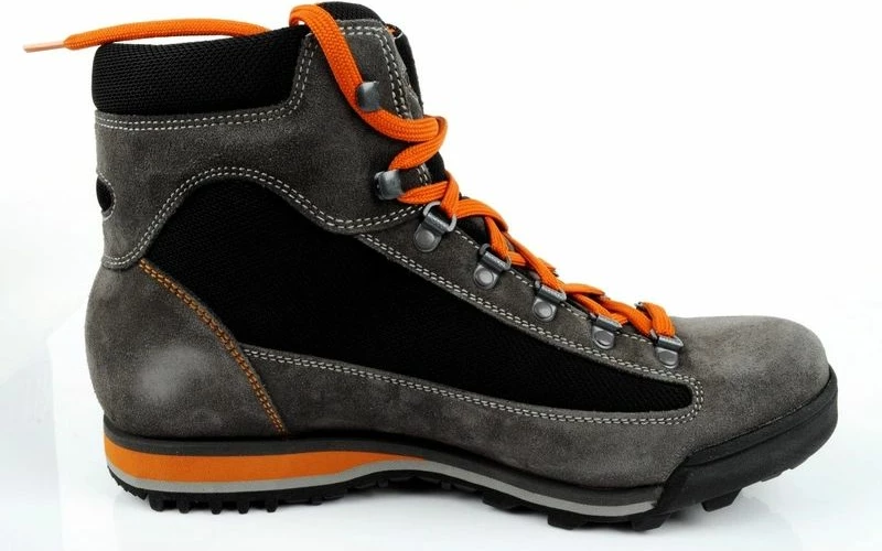 Atlete trekking për femra Aku, kafe