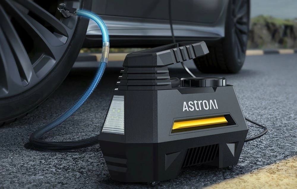 Kompresor ajri portativ AstroAI CZK-3631 100 PSI 12V DC, ekran digjital, fikje automatike, i zi