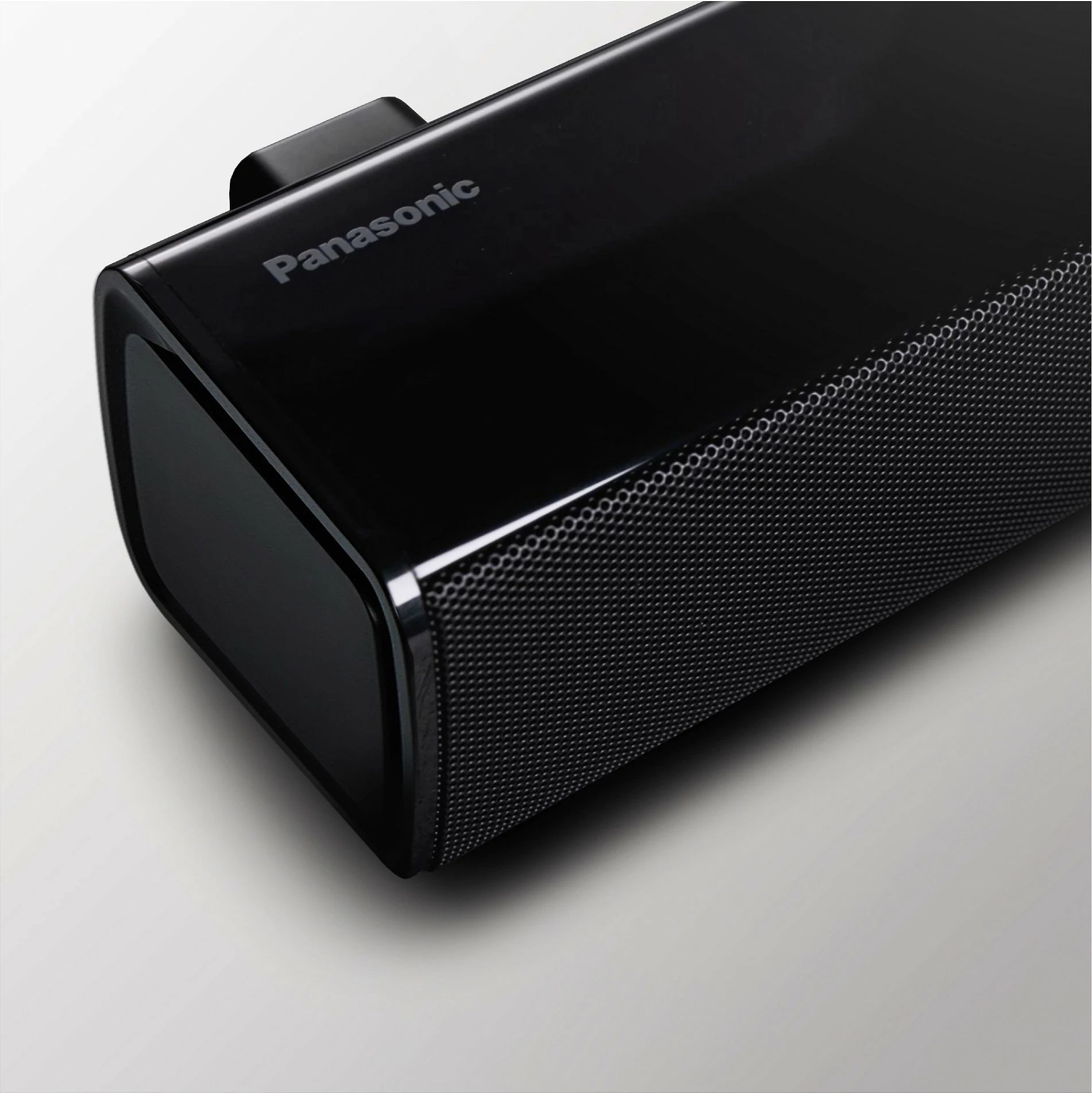 Soundbar Panasonic SC-HTB150, 2.1 kanale, 100W, Bluetooth 5.0, subwoofer wireless, i zi