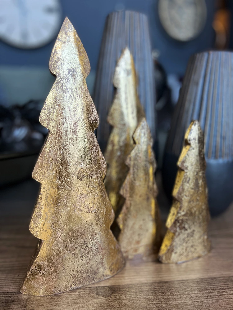 Dekor pemë Krishtlindjesh, dru mango, ngjyrë ari, 17x3x40cm