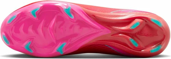 Atlete futbolli Nike, portokalli [Madhësia: 45.5]