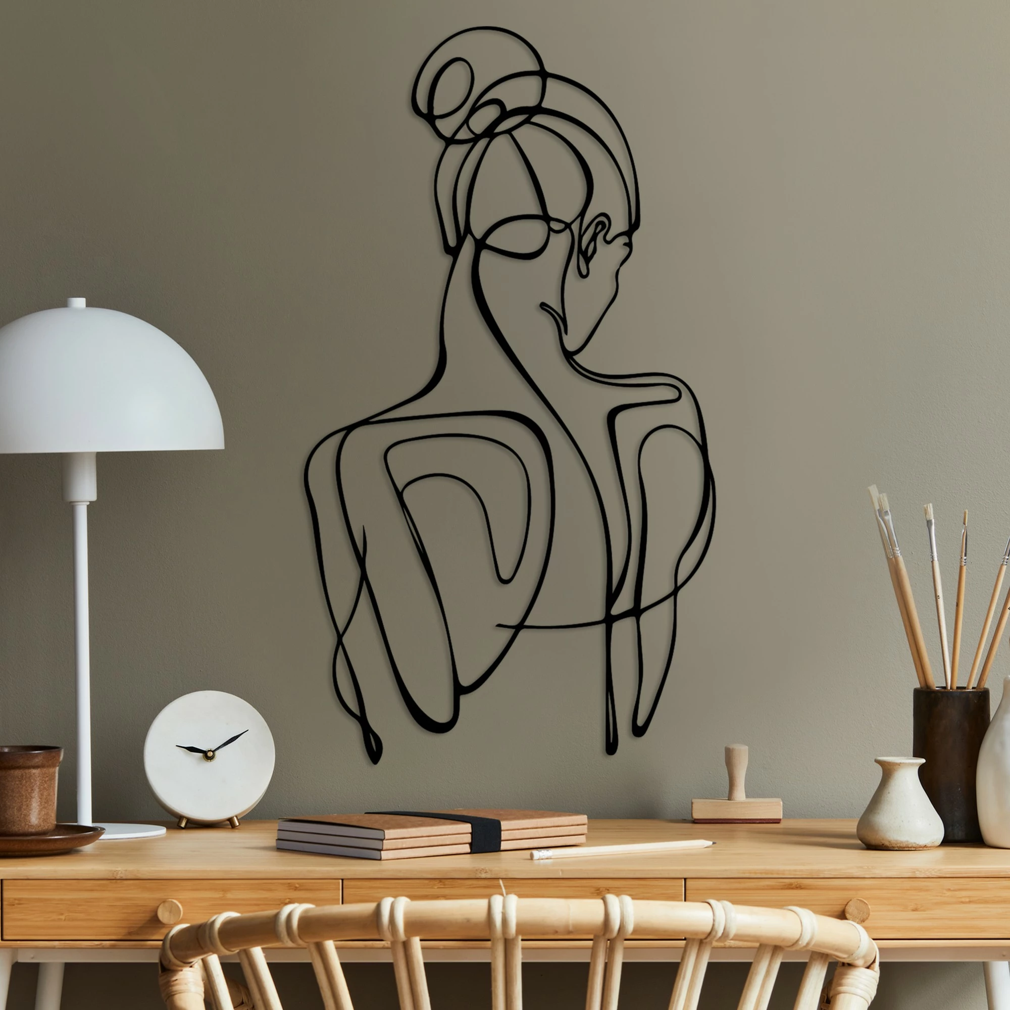 Aksesor dekorativ metalik për mur, Wallity Sorella-1, ngjyrë e zezë, 34x61cm