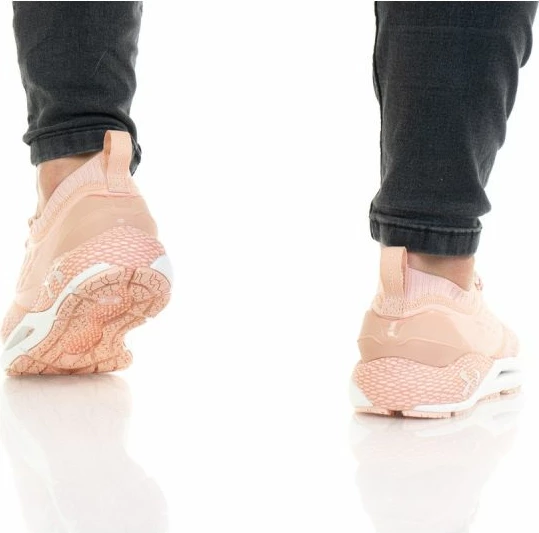 Atlete për femra Under Armour, rozë