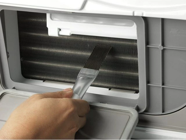 Brushë pastrimi për tharëse Electrolux M4YM3002, alumini, argjendtë