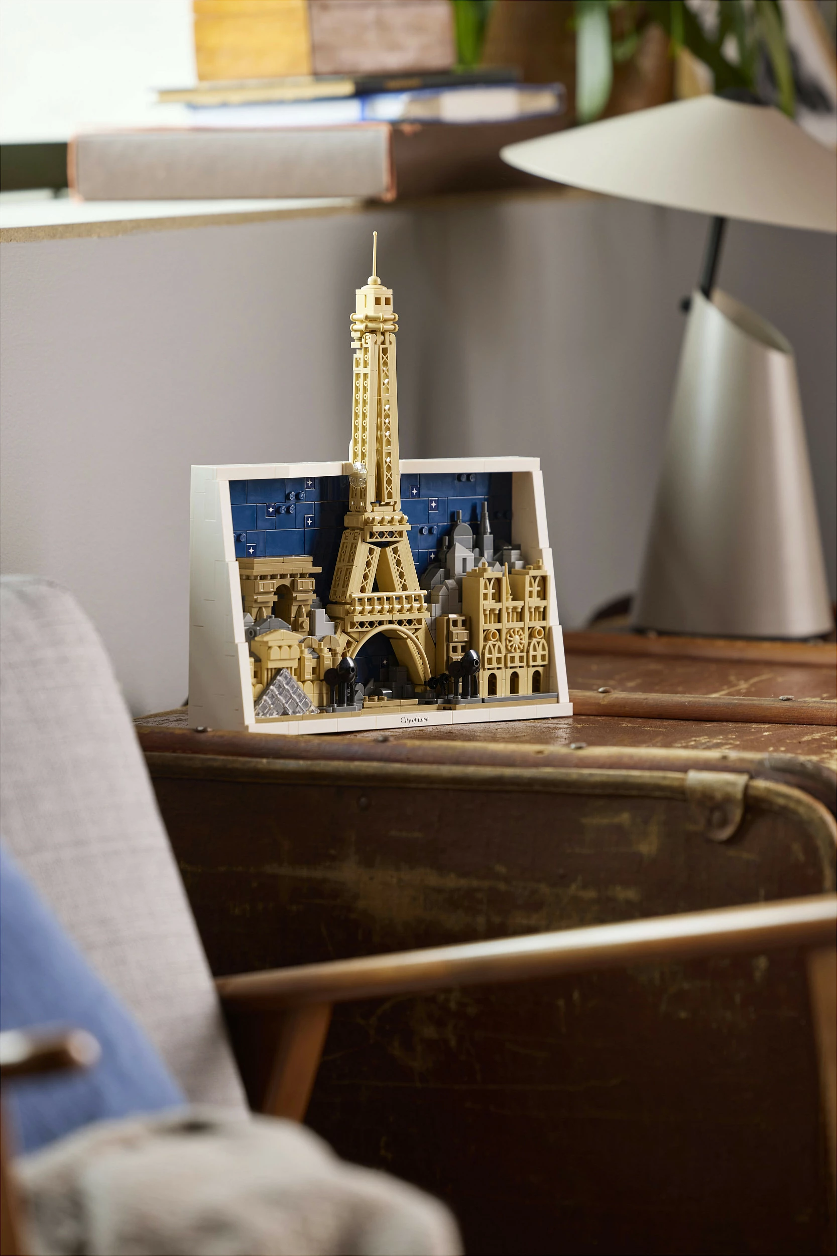Set ndërtimi LEGO Architecture Paris City of Love 21064, 958 copa, multikolor