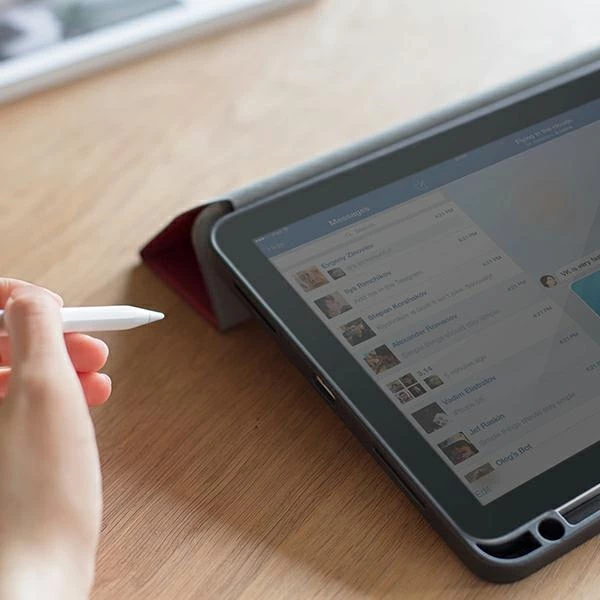 Mbështjellës UNIQ Transforma Rigor për iPad Air 10.9" (2020), e kuqe