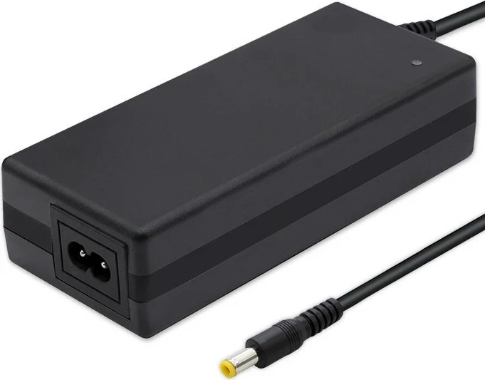 Karikues Qoltec 50761 për bateri e-bike, 42V, 2A, Zi