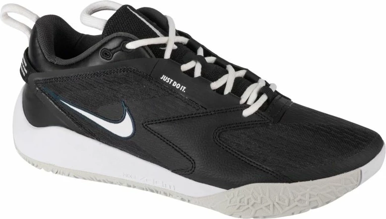 Atlete për femra Nike, të zeza [Madhësia: 47.5]