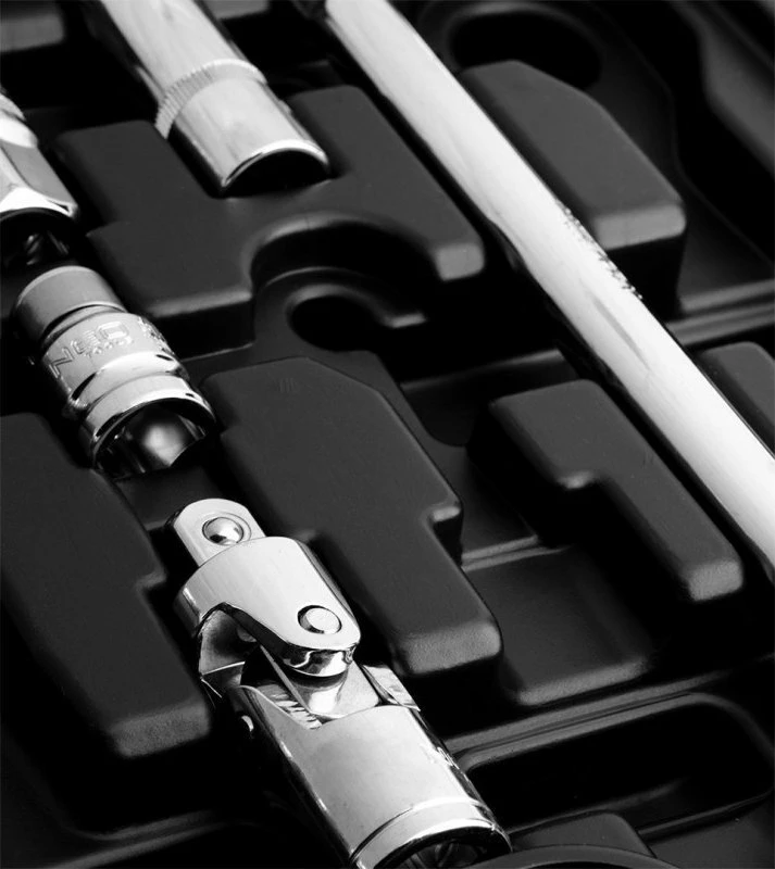 Set veglash NEO 10-060, 86 copë, 1/2" & 1/4" ratchet, kasetë plastike, zi/portokalli