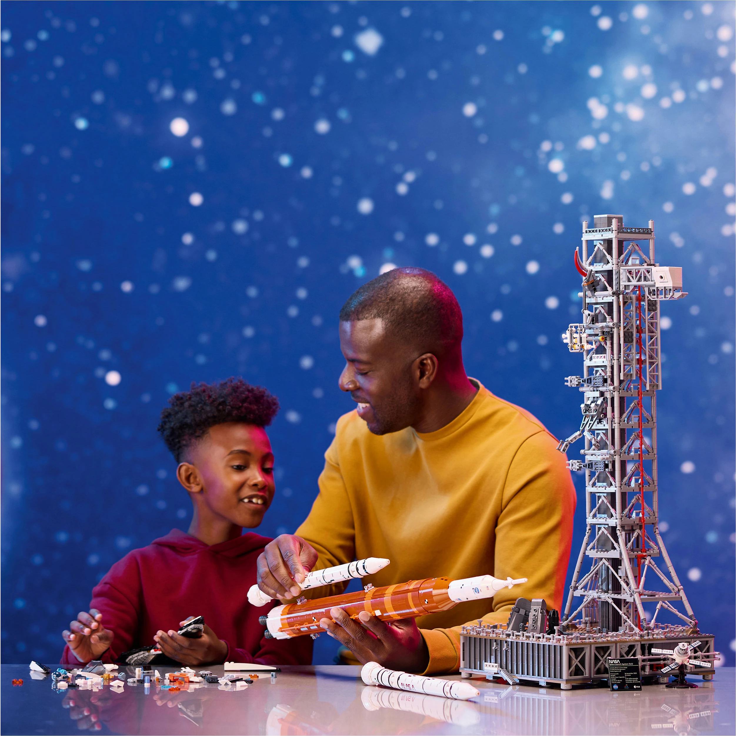 Set ndërtimi LEGO Icons NASA Artemis Space Launch System 10341, 3601 copë, multikolor