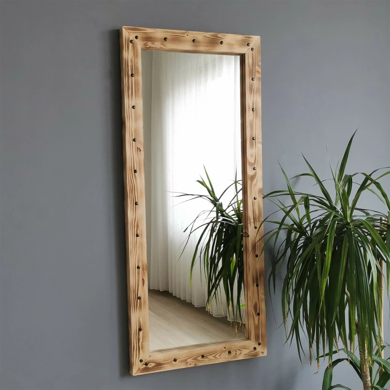 Pasqyrë prej druri, ngjyrë arre, Hanah Home, Z50110ES, 50x110cm