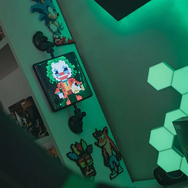 Kornizë Ekrani DIVOOM Pixoo max