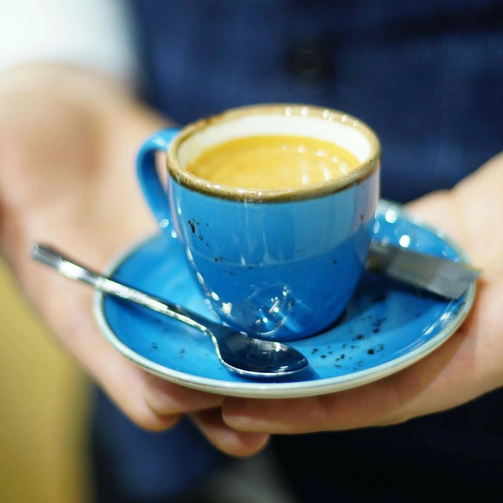 Pjatëz espresso Fine Dine Iris 115mm porcelan blu, set 6 copë