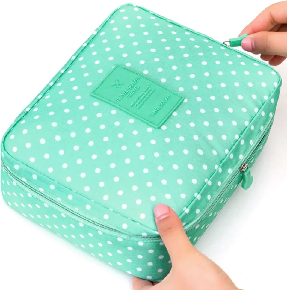 Çantë udhëtimi për kozmetikë 