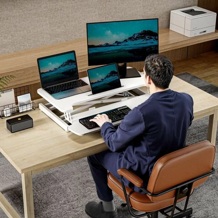 Konvertues tavoline ngritëse VONHAUS 3000917 80x40cm, rregullim lartësie 11.5–51cm, me tabaka tastiere, i bardhë