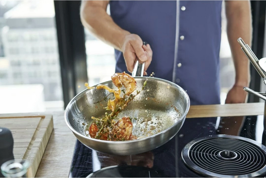 Tigan i gjithanshëm ZWILLING Pro, i rrumbullakët