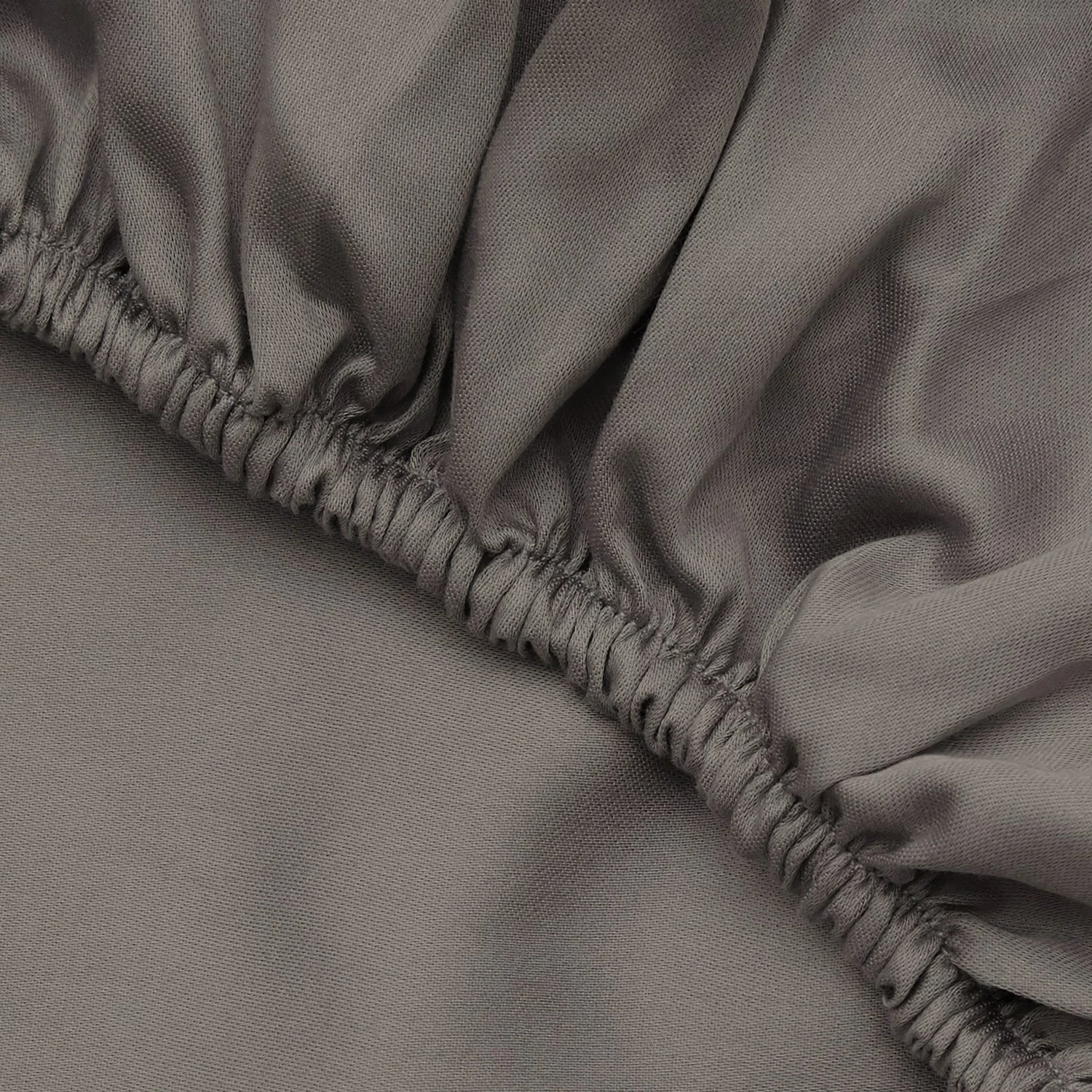 Çarçaf i vogël me lastik, ngjyrë antracit, L'essentiel, 130x190+30cm