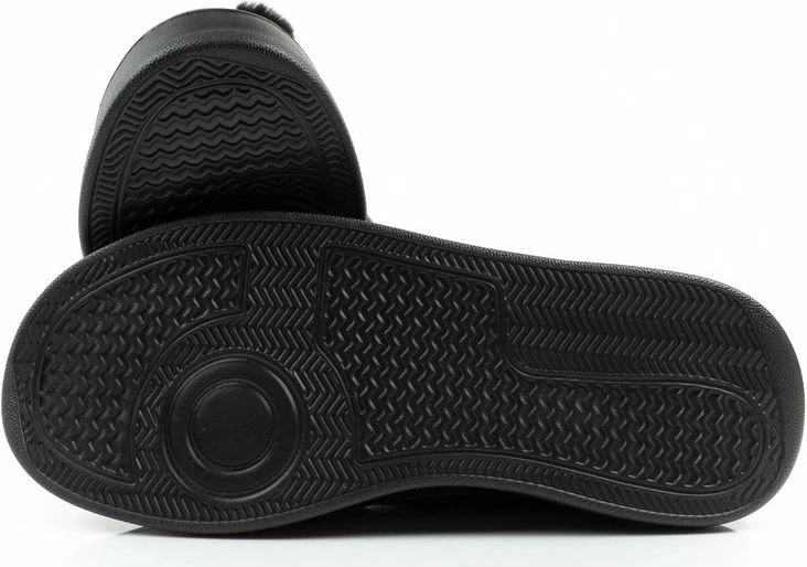 Atlete dimri për femra Lee Cooper, të zeza me shkëlqim