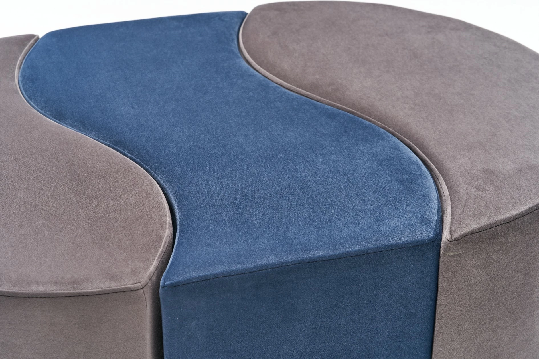 Puf Atelier del Sofa Alya, ngjyrë mink dhe kaltër