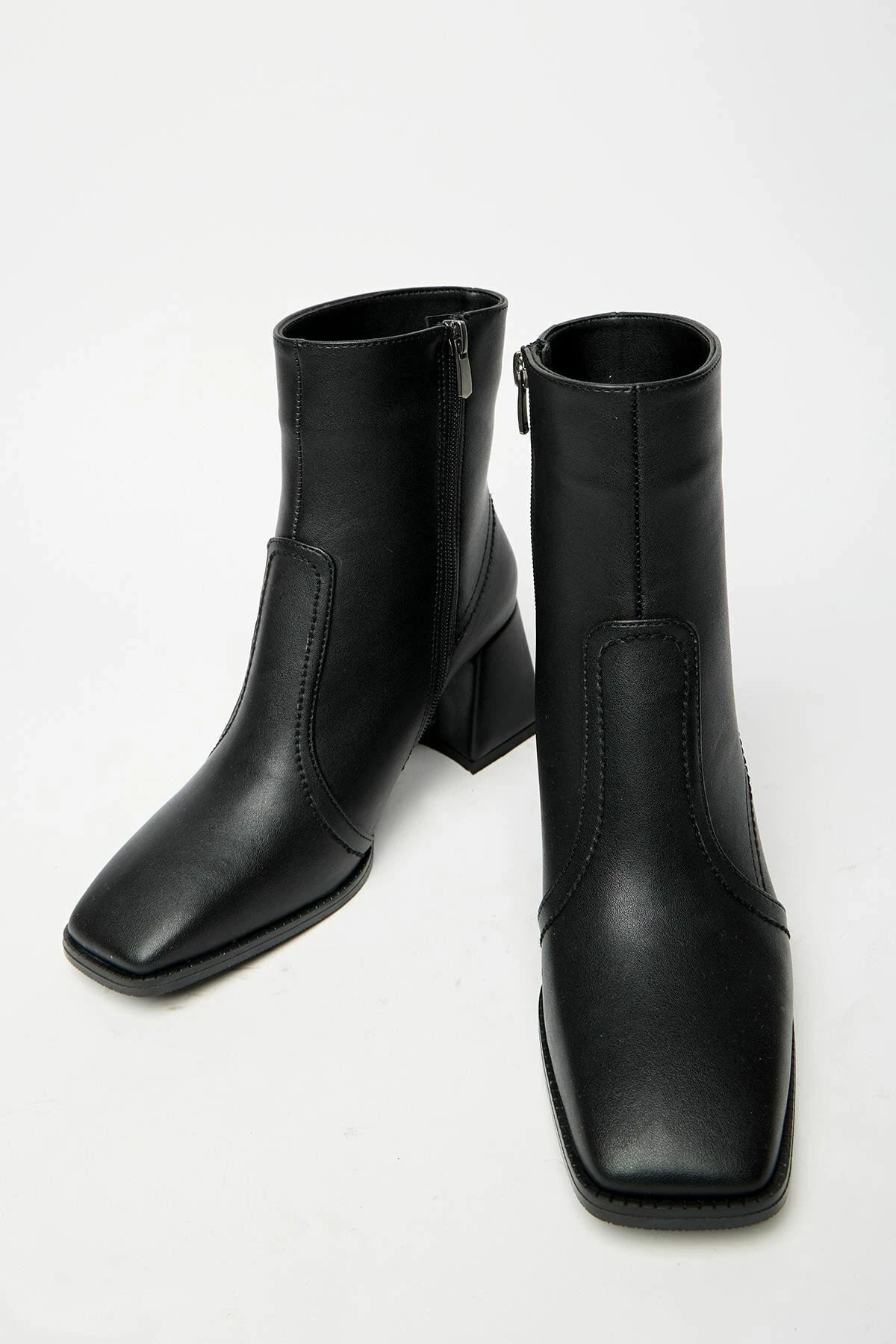 Çizme për gra, ngjyrë e zezë, Jumeon, MK1345025KR20-006