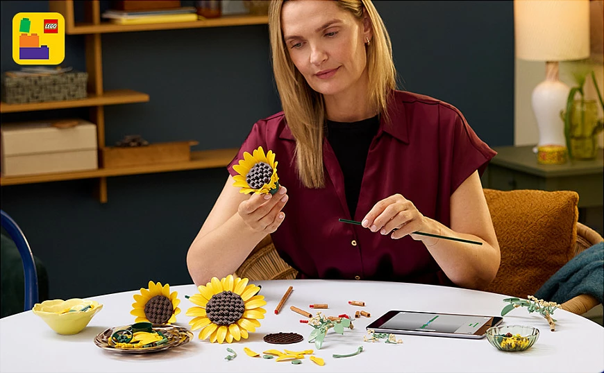 Set ndërtimi LEGO Botanicals Sunflower Bouquet 11502, 686 copë, 18+, shumëngjyrësh