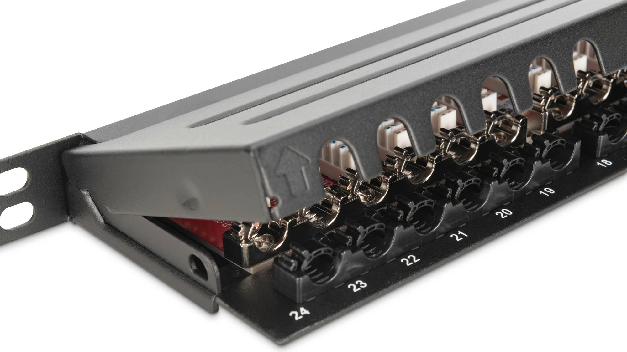 Patchpanel Digitus 24-port Cat6a, i zi