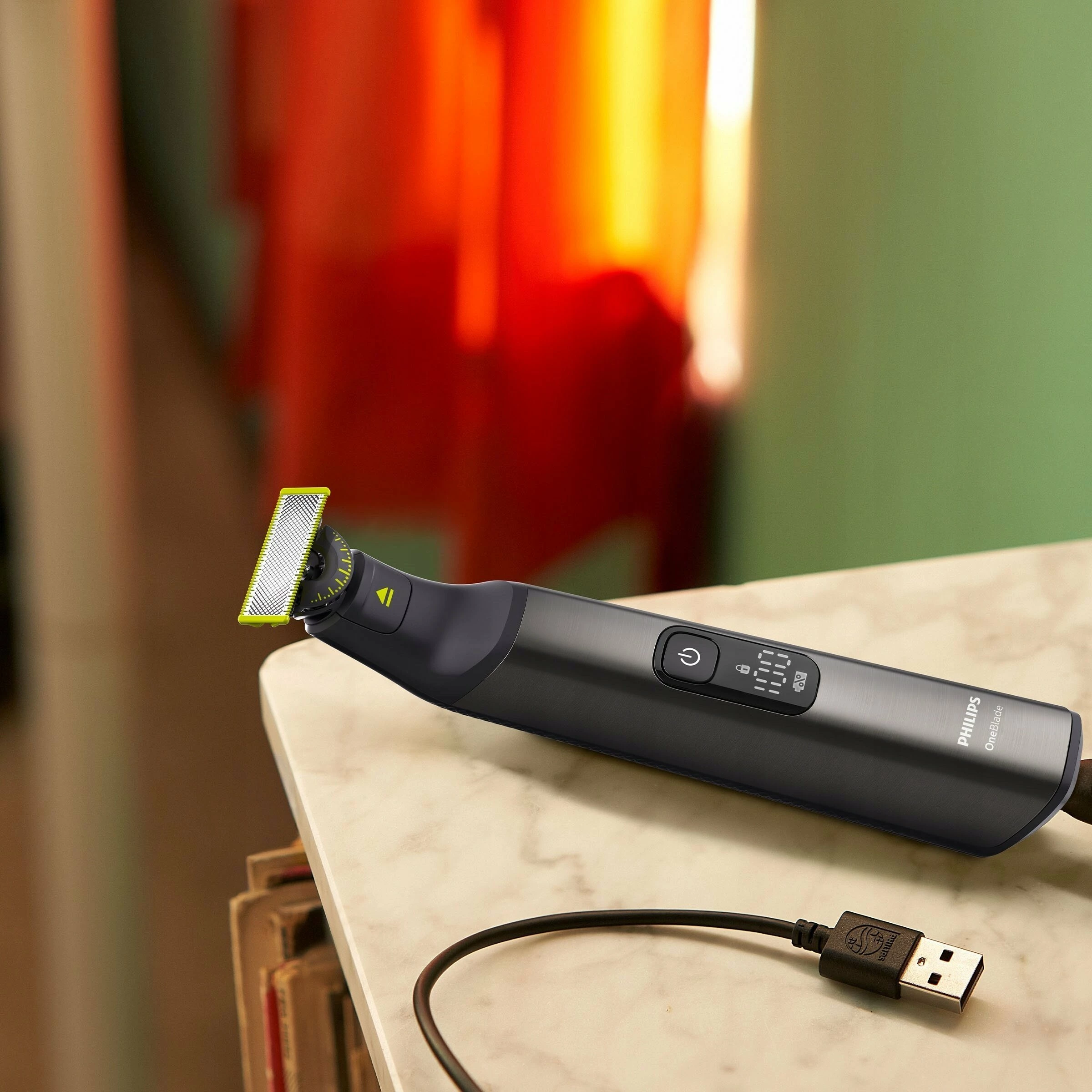 Makinë rroje Philips OneBlade Pro 360 QP6552/15, bateri 120 min, rimbushje 60 min, e papërshkueshme nga uji, 20 gjatësitë, gri, me kuti