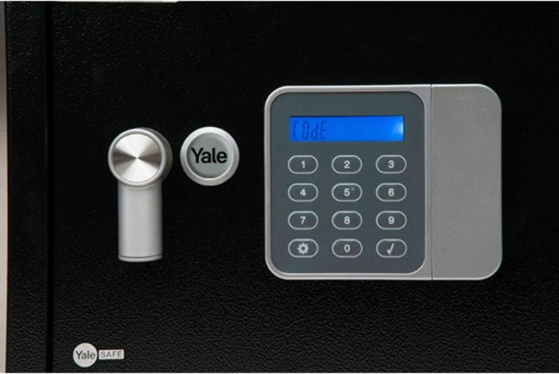 Kasafortë elektronike Yale, e zezë