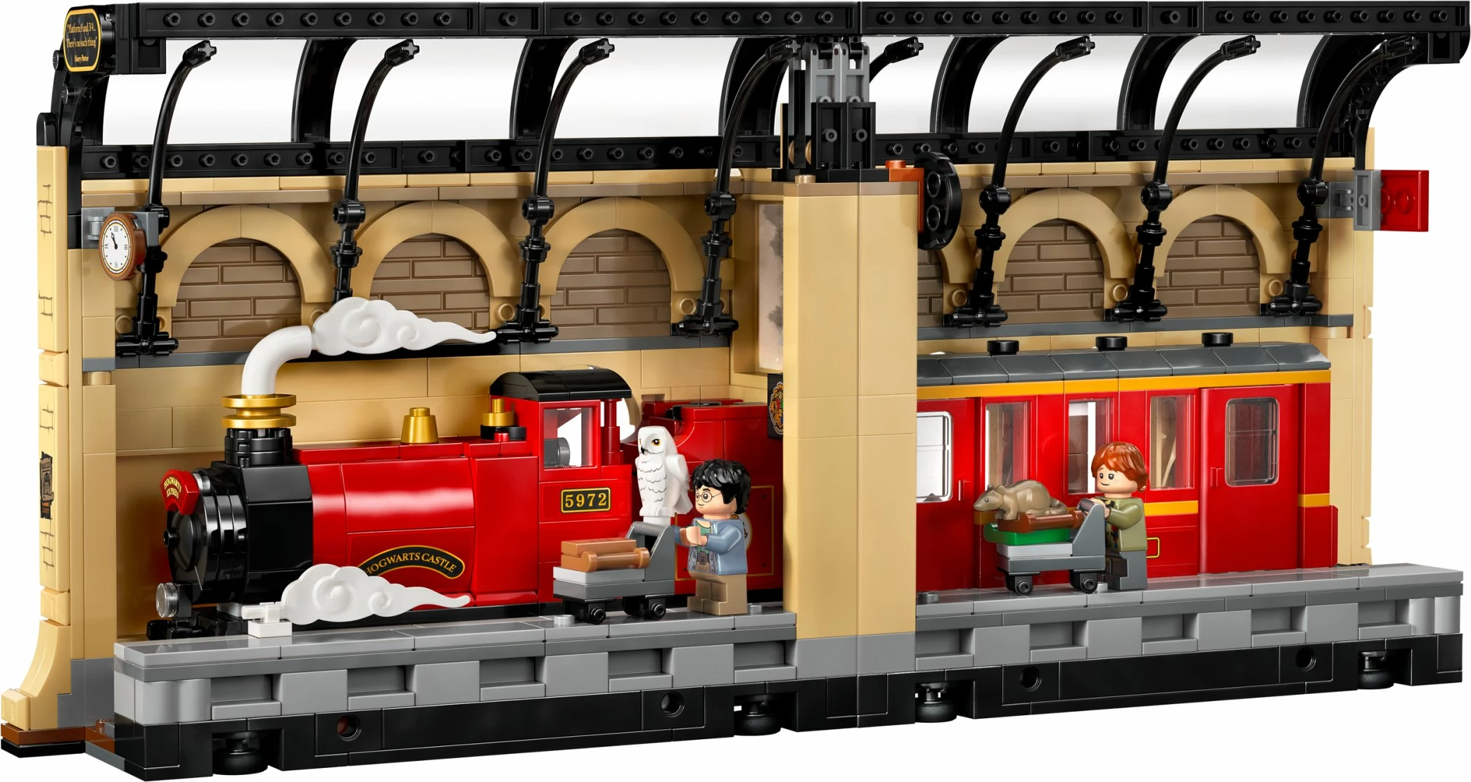 Set LEGO Harry Potter Book Nook: Express to Hogwarts 76450, 832 pjesë