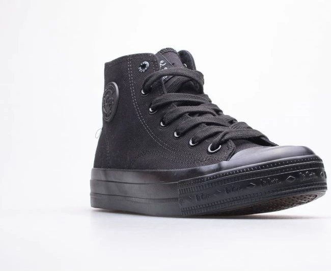 Atlete për femra Lee Cooper, të zeza