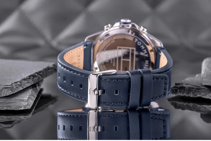 Orë dore për meshkuj Tommy Hilfiger, navy blue