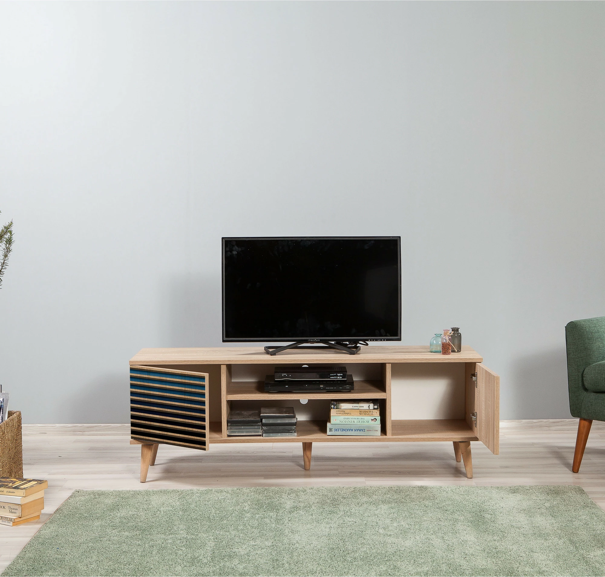 Komodë TV Hanah Home, Truva-222, ngjyrë lisi Sonoma