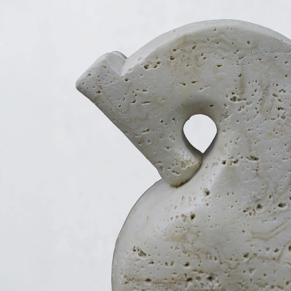 Dekor kalë ARCHON II, rrëshirë, bezhë, 17x7.5x22cm